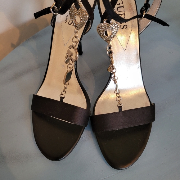 Guess By Marciano sandals - Picture 7 of 10